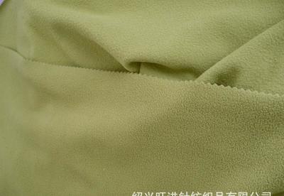 DT96雙刷單搖粒絨 特性、應用與選購指南